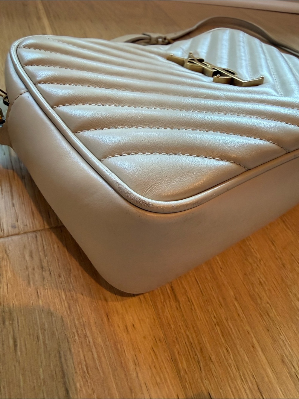 Saint Laurent Cream Quilted Chevron Lou Crossbody with Gold YSL Hardware - Picture 3 of 6